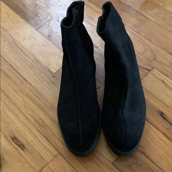 NWOT Robert Clergerie boots - Picture 2 of 7